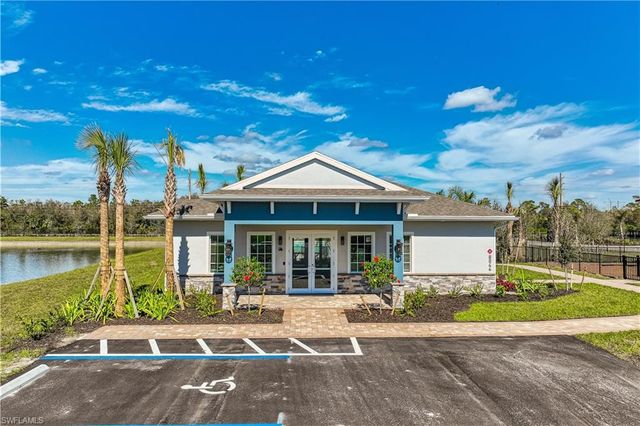 8011 CEDAR KEY WAY, Lehigh Acres, FL 33905