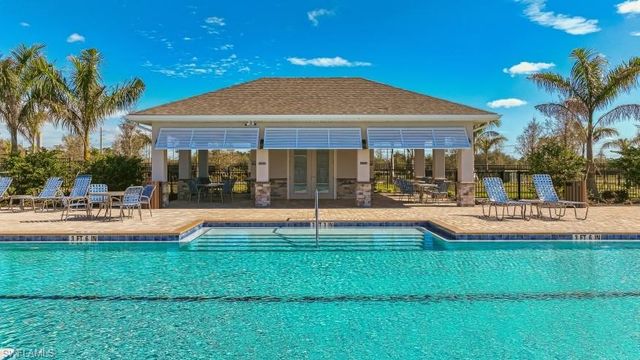 8011 CEDAR KEY WAY, Lehigh Acres, FL 33905