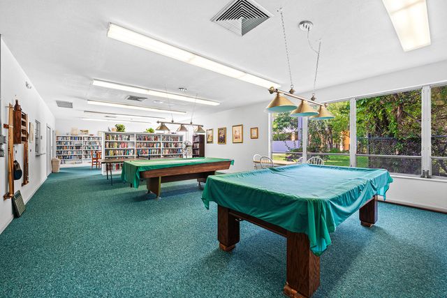 315 CIRCLE Drive S 201, Boynton Beach, FL 33435