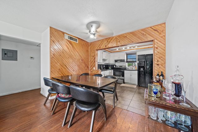 315 CIRCLE Drive S 201, Boynton Beach, FL 33435