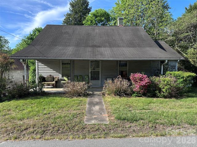 138 Hemlock Street, Mocksville, NC 27028