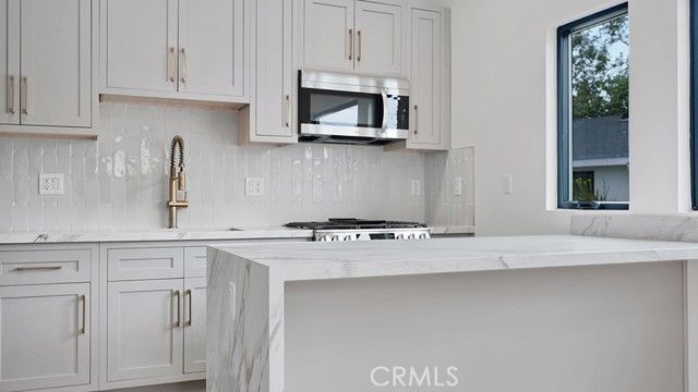 12752 Martha Ann, Los Alamitos, CA 90720