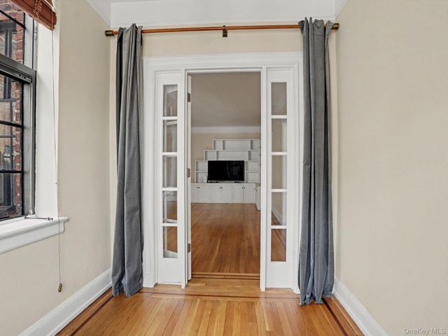 2 Westchester Avenue 4J, White Plains, NY 10601