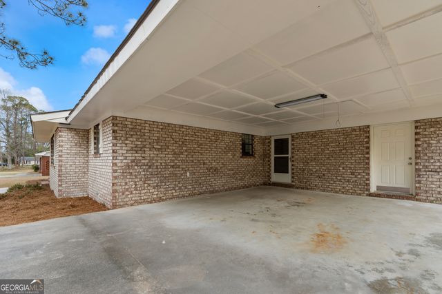 545 S 5th Street, Jesup, GA 31545