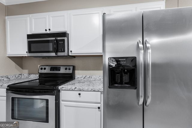 545 S 5th Street, Jesup, GA 31545