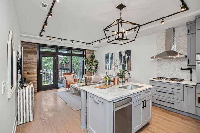 6526 S Ingleside Avenue 2N, Chicago, IL 60637