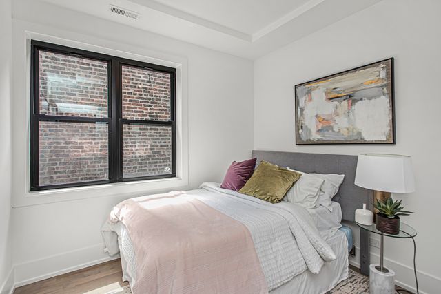 6526 S Ingleside Avenue 2N, Chicago, IL 60637