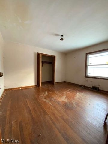 10405 Chillicothe Road, Kirtland, OH 44094