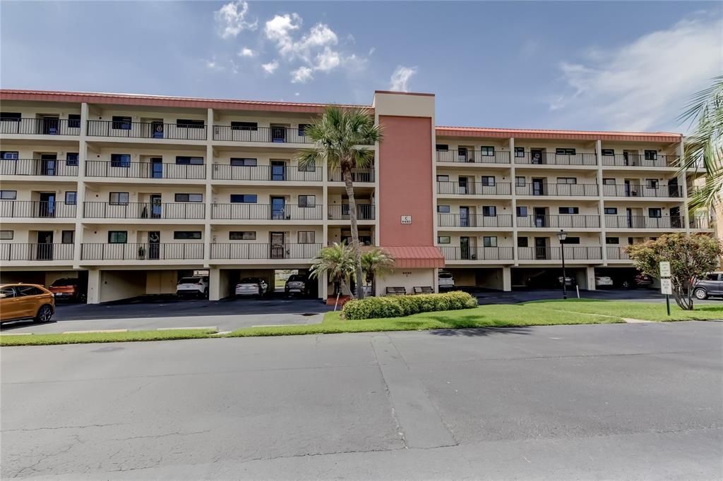 9490 HARBOR GREENS WAY 303, Seminole, FL 33776