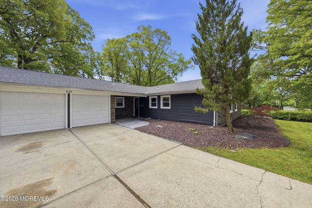 234 Lloyd Road, Aberdeen, NJ 07747