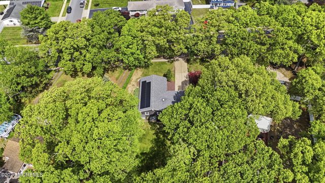 234 Lloyd Road, Aberdeen, NJ 07747