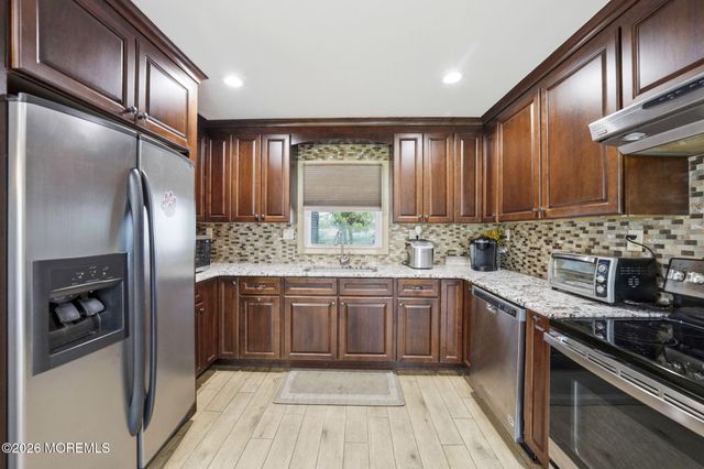 234 Lloyd Road, Aberdeen, NJ 07747