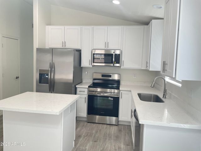 1113 W SPARROW Drive, Chandler, AZ 85286
