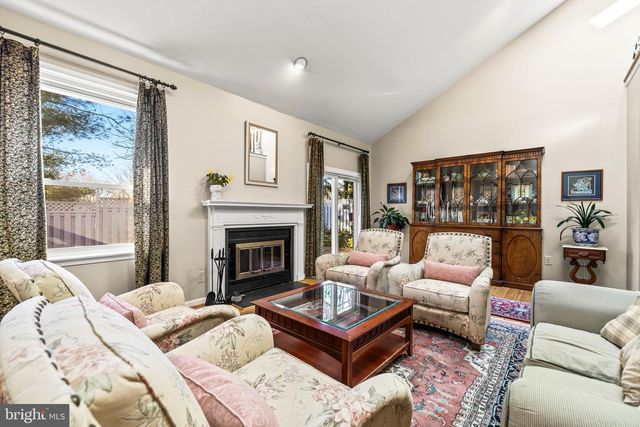 4 NEARFIELD RD, Lutherville Timonium, MD 21093