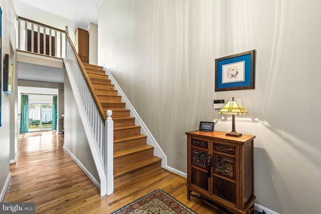 4 NEARFIELD RD, Lutherville Timonium, MD 21093