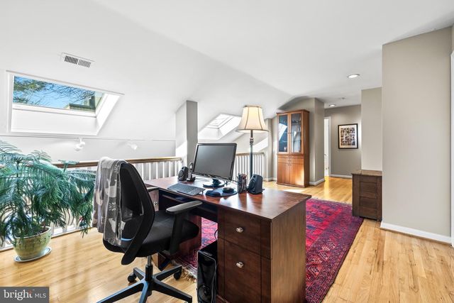 4 NEARFIELD RD, Lutherville Timonium, MD 21093