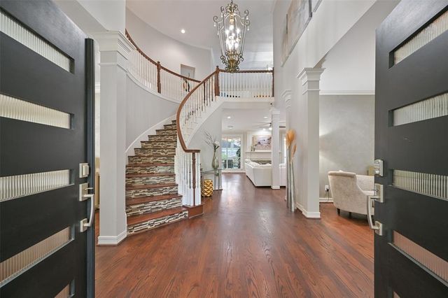 15431 Greens Cove Way, Houston, TX 77059