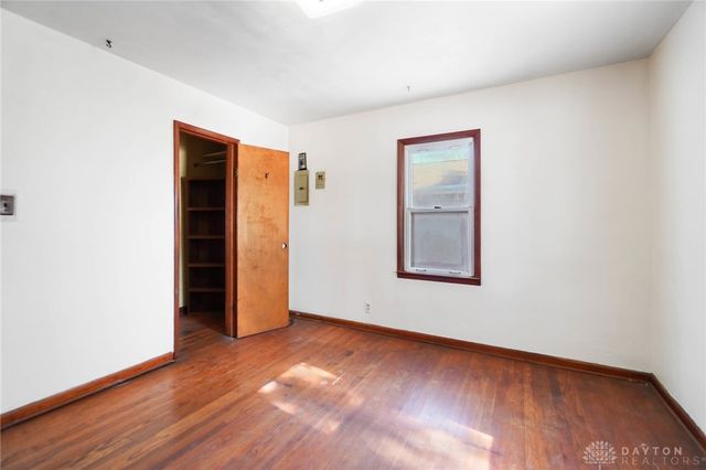 5711 Fairview Drive, Franklin, OH 45005