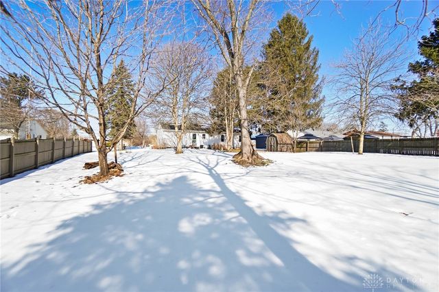 5711 Fairview Drive, Franklin, OH 45005