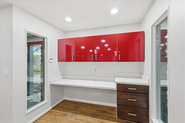 604 Donna Lane, Bedford, TX 76022