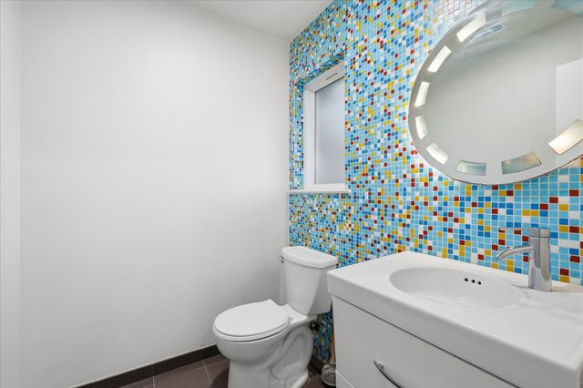 604 Donna Lane, Bedford, TX 76022