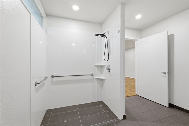 604 Donna Lane, Bedford, TX 76022