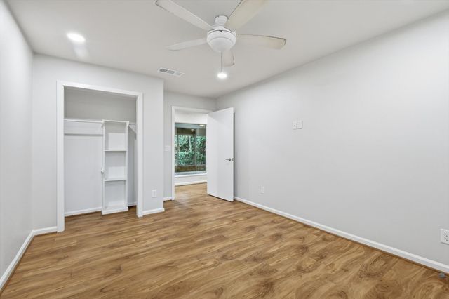 604 Donna Lane, Bedford, TX 76022