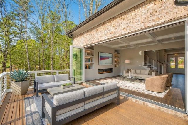 24 The Landing, Atlanta, GA 30350