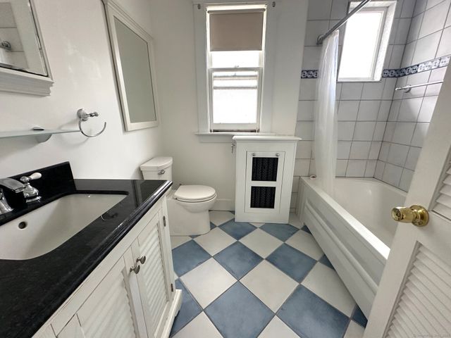 116 Townsend Avenue, New Haven, CT 06512