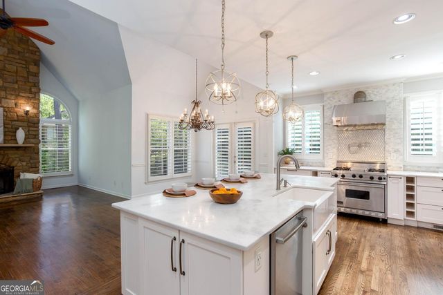 608 Transart Parkway, Canton, GA 30114