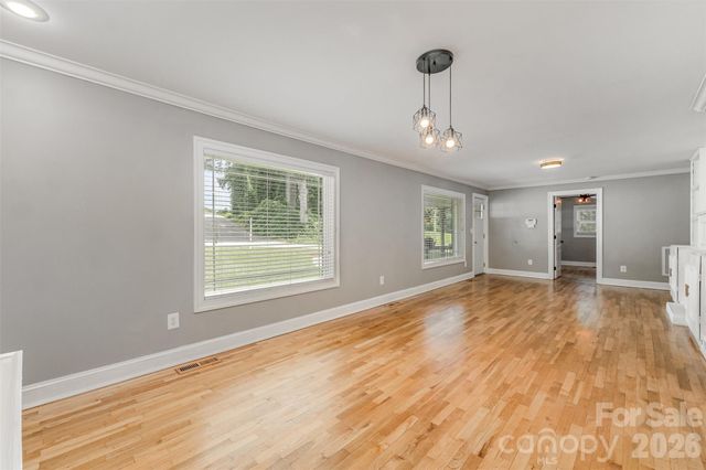 1164 Bradford Mountain Road, Lenoir, NC 28645