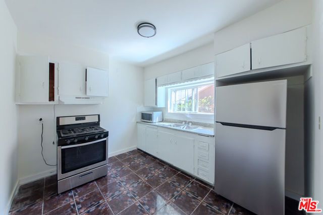 427 N Avenue 52, Los Angeles, CA 90042