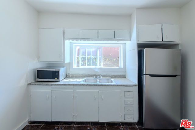 427 N Avenue 52, Los Angeles, CA 90042