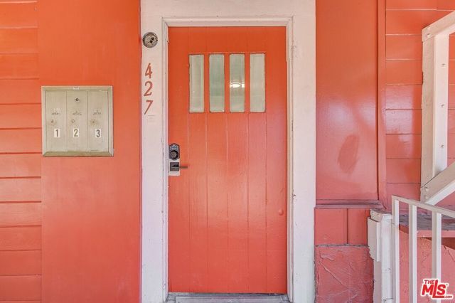 427 N Avenue 52, Los Angeles, CA 90042