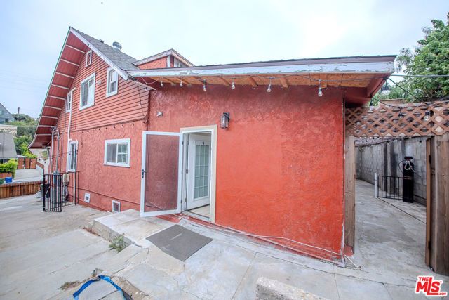 427 N Avenue 52, Los Angeles, CA 90042