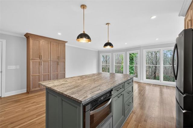 3110 Flatbottom Road, Ball Ground, GA 30107