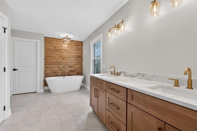 3110 Flatbottom Road, Ball Ground, GA 30107