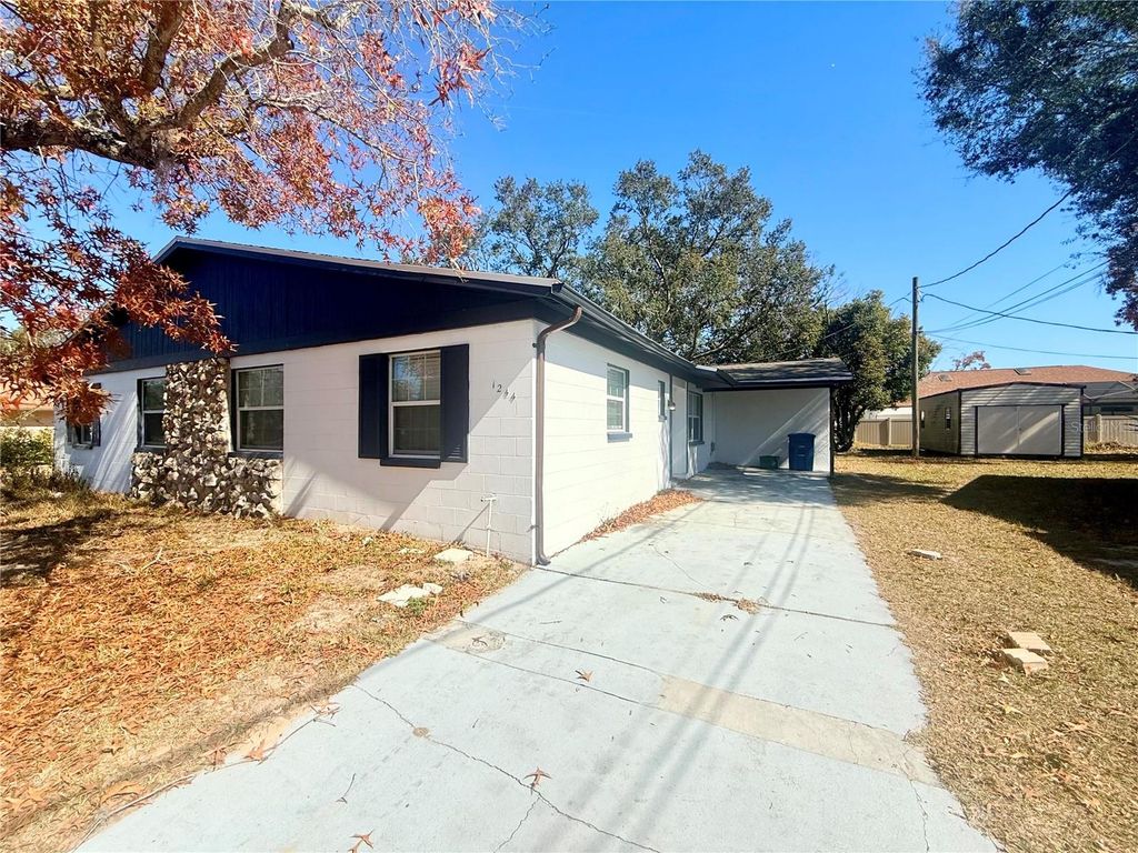 1244 LONDON AVENUE 1244, Spring Hill, FL 34606