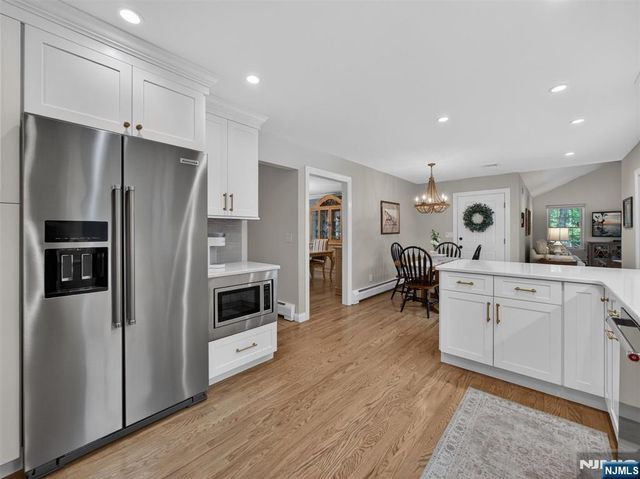 607 Poplar Road, River Vale, NJ 07675