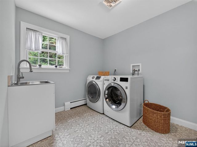 607 Poplar Road, River Vale, NJ 07675
