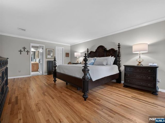 607 Poplar Road, River Vale, NJ 07675