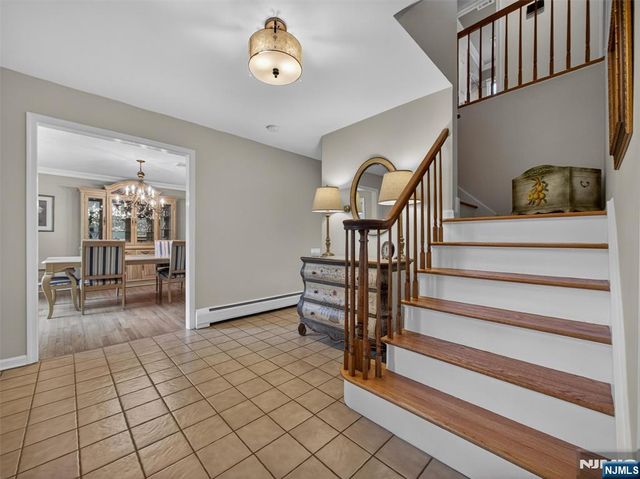 607 Poplar Road, River Vale, NJ 07675