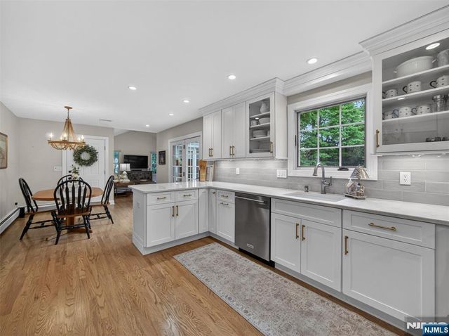 607 Poplar Road, River Vale, NJ 07675