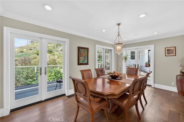 405 Blumont Street, Laguna Beach, CA 92651