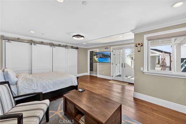 405 Blumont Street, Laguna Beach, CA 92651