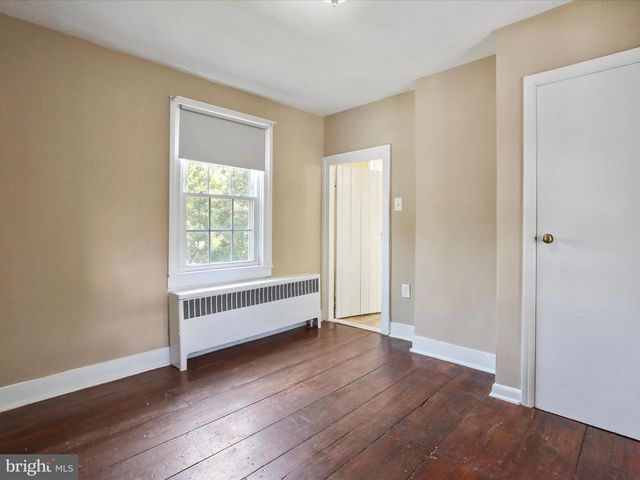 105 WATER ST, Edinburg, VA 22824
