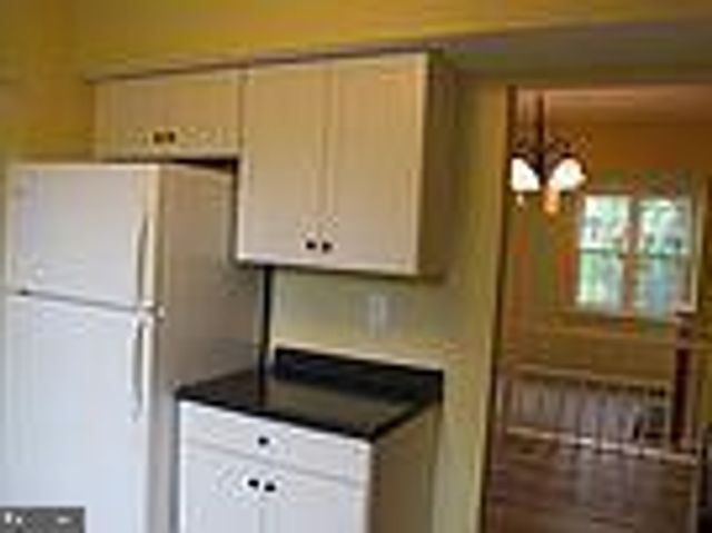 104 HOPKINS CT, North Wales, PA 19454
