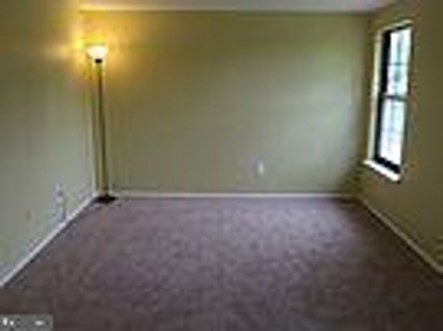 104 HOPKINS CT, North Wales, PA 19454