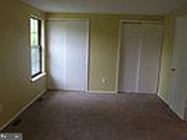 104 HOPKINS CT, North Wales, PA 19454