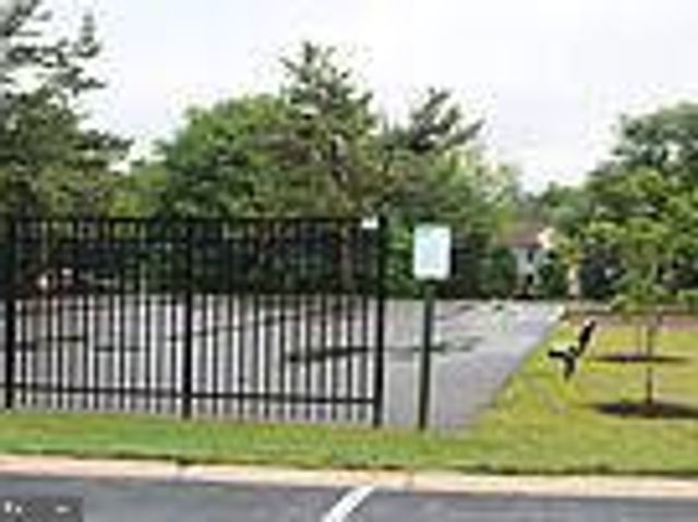 104 HOPKINS CT, North Wales, PA 19454